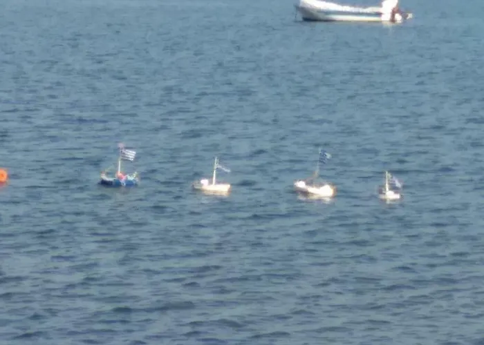 Gorginas Apartamento Néa Péramos