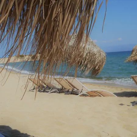 Gorginas * Néa Péramos